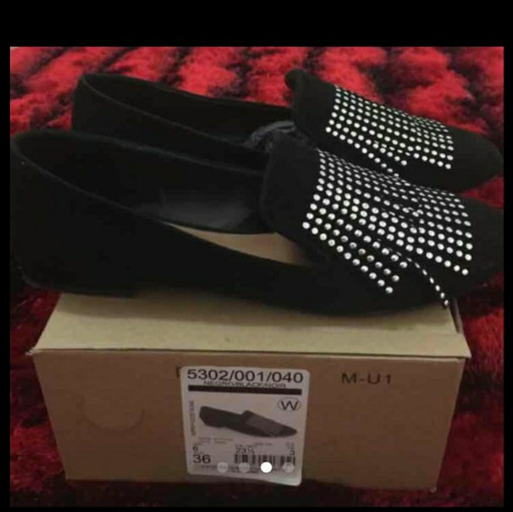 ZARA black flats size 6